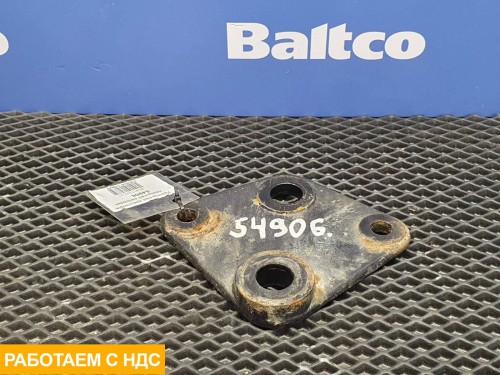 Кронштейн крепления передней рессоры